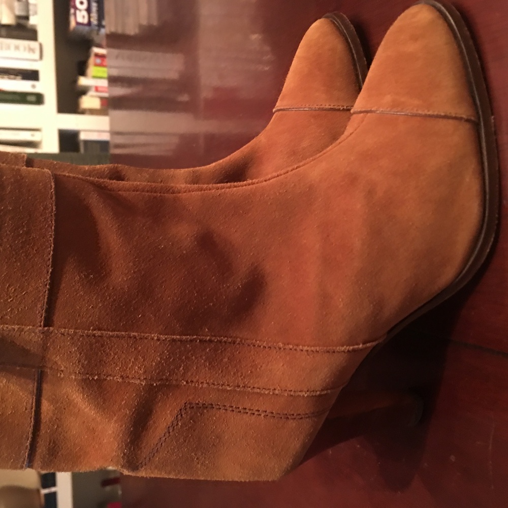 Alisa Brogan Suede Bootie | PreOwned Worn Once | S